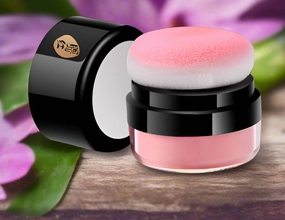3-Box Set Of Blush Powder – Coral Red, Soft Peach, Delicate Peach Pollen For Radiant Cheeks