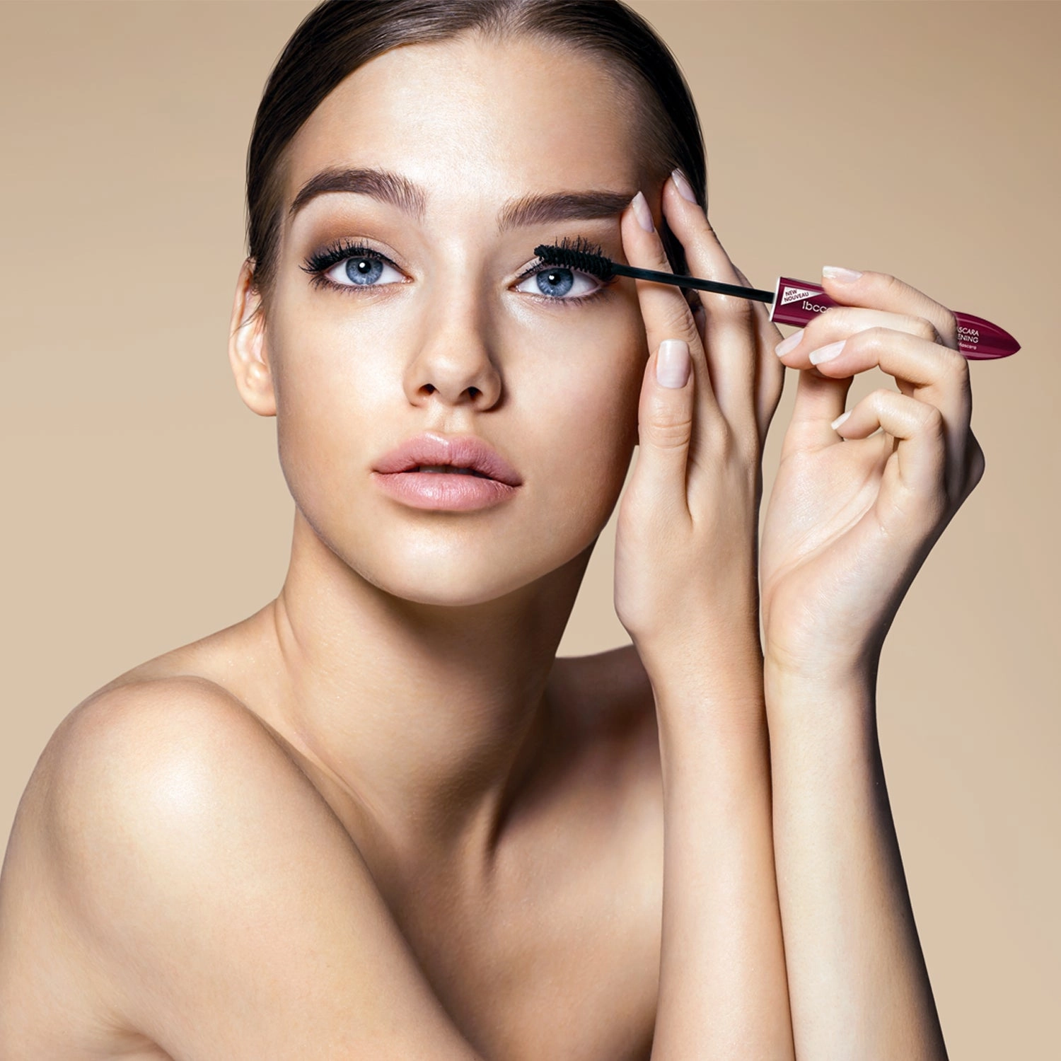 4D Double Effect Stunning Lengthening Mascara
