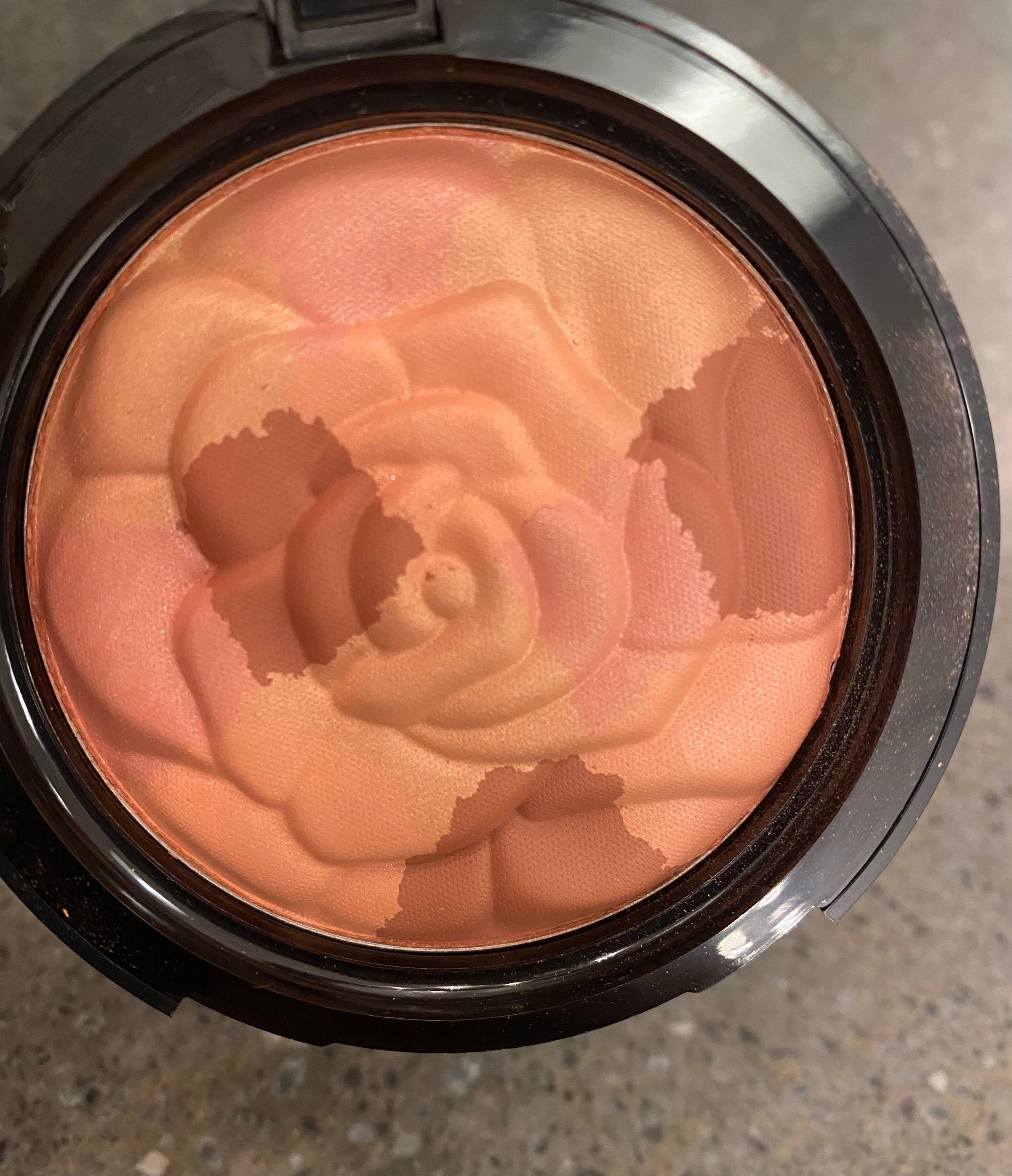 Blush & Bronzer Bouquets
