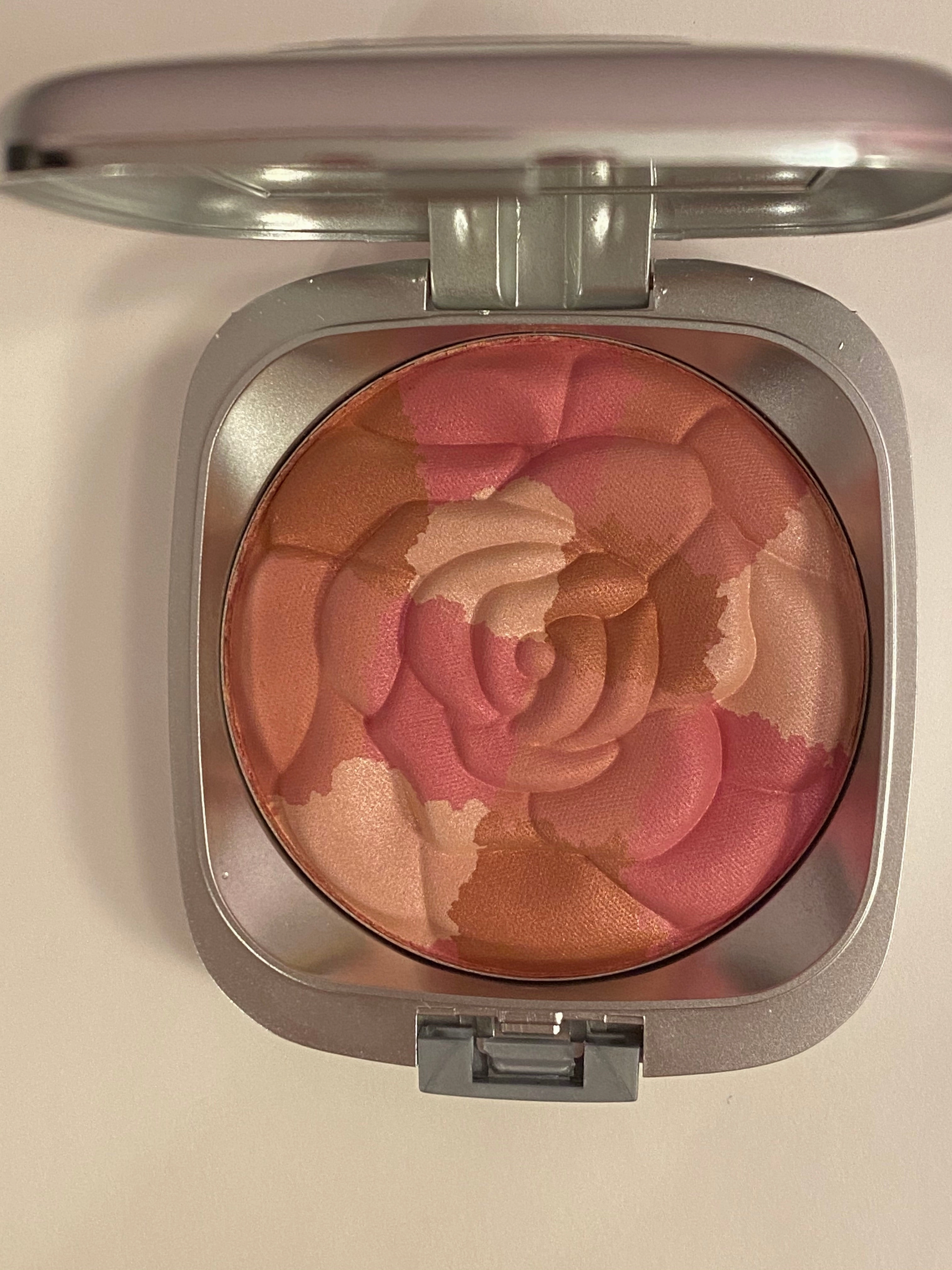 Blush & Bronzer Bouquets