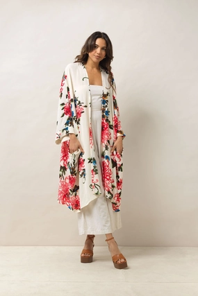 Chrysanthemum Ecru Grande Kimono