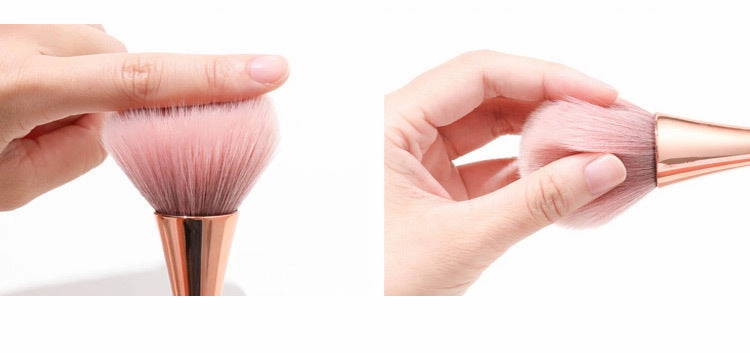 Fluffy Blush Powder Makeup Brush