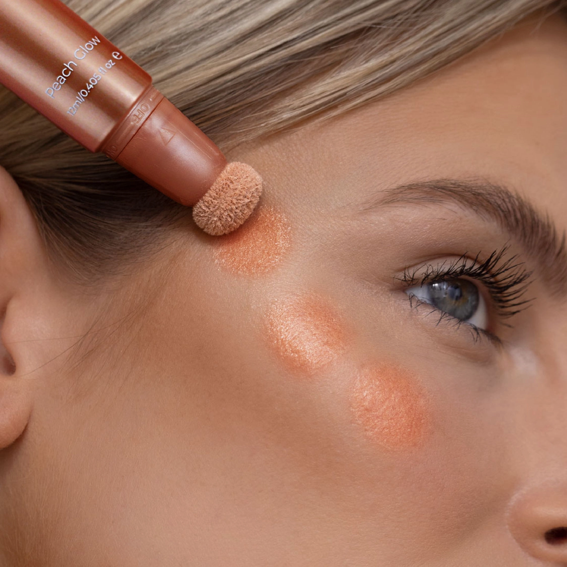 Highlight & Glow Beauty Wand