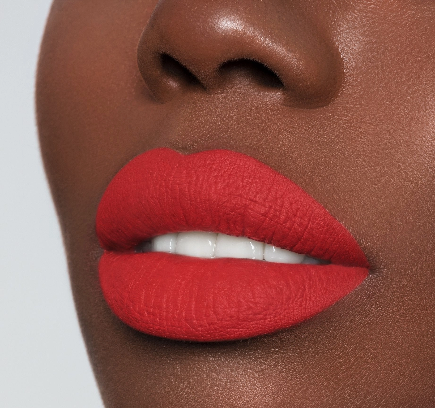 MEGA MATTE LIPSTICK – LOVER