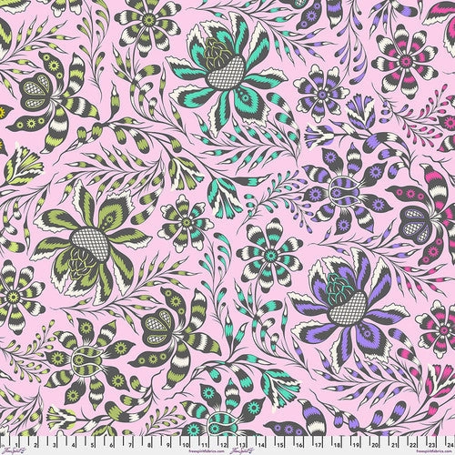 ROAR! 108" Wide - Super Wild Vine Blush